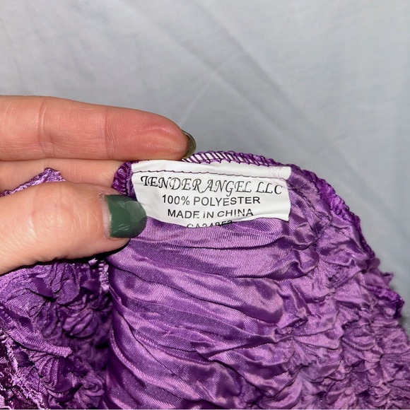 Textured Purple Smocked Long Sleeve Top - Picture 4 of 6